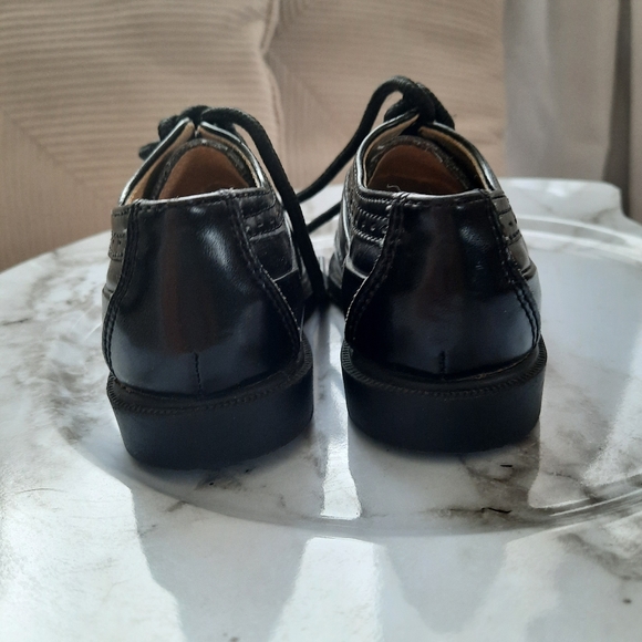 4/$20 Young Classics Dress Shoes Black Oxford Tod 5.5W - Picture 5 of 9